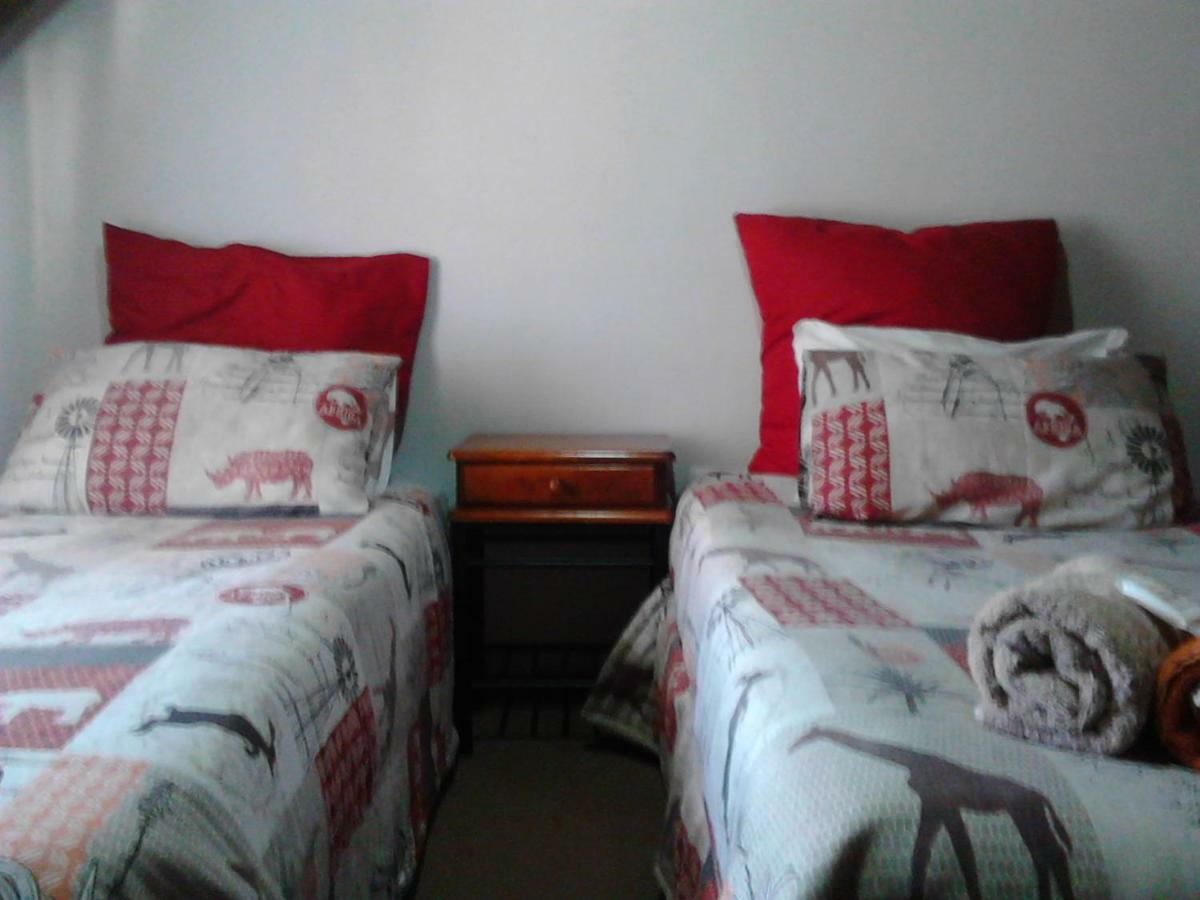 Eleventh Avenue Guesthouse And Conferencing Pretoria-Noord Εξωτερικό φωτογραφία
